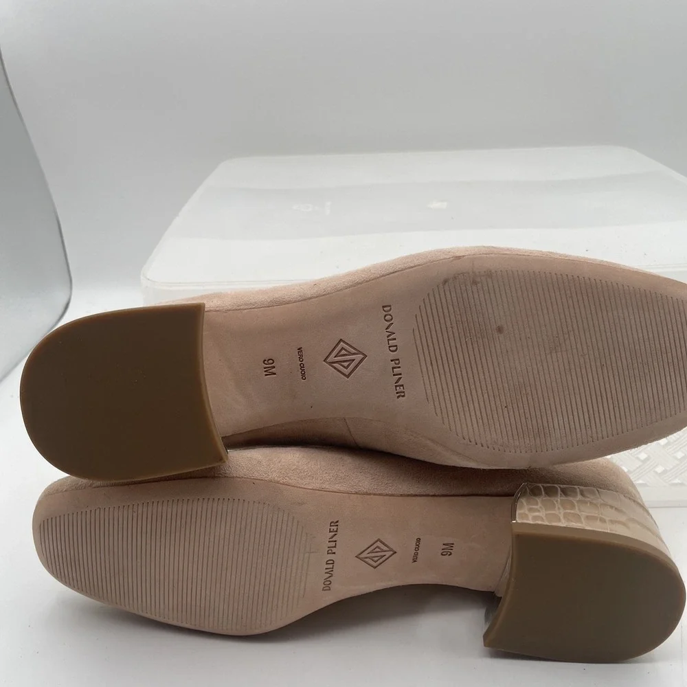 Donald J. Pliner Drew Beige Suede Dress Slip-On Pumps Shoes Women's Size 9‎ M